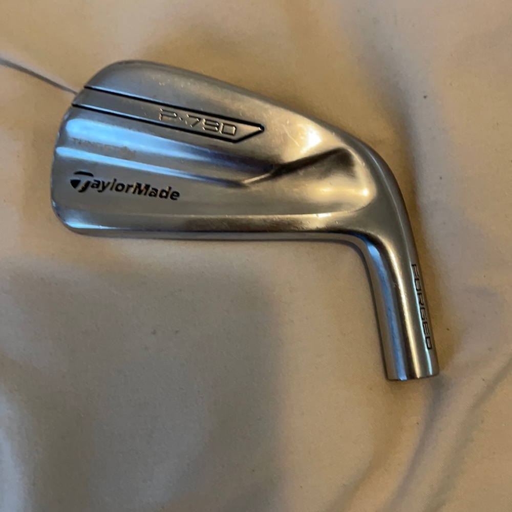 Taylormade P790 UDI 2 Iron HEAD ONLY